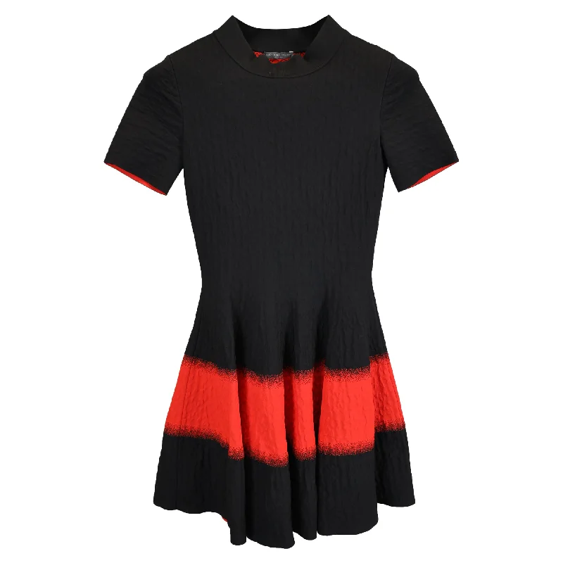 Alexander McQueen Mock Neck Mini Dress in Black Viscose