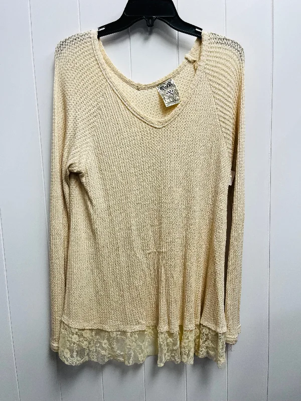 Top Long Sleeve By Vocal In Tan, Size: L